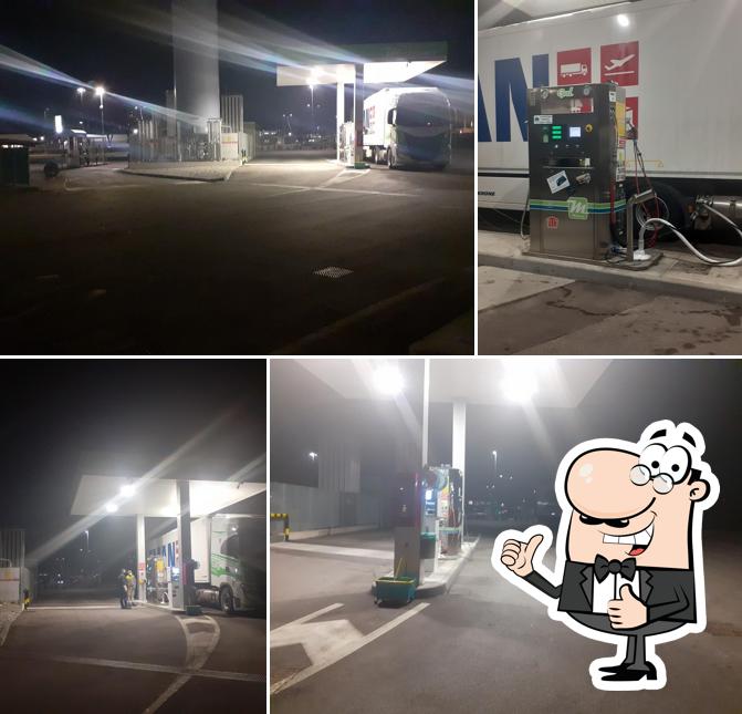 Ecco una foto di LNG Brescia