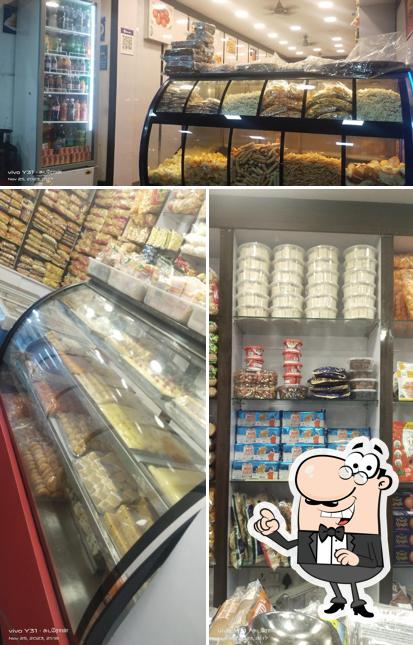 Sri Archana sweets & Hot chips