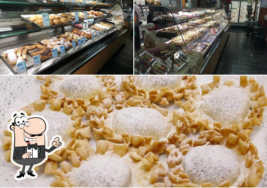Tra le varie cose da Pasticceria Santoro si possono trovare la interni e cibo