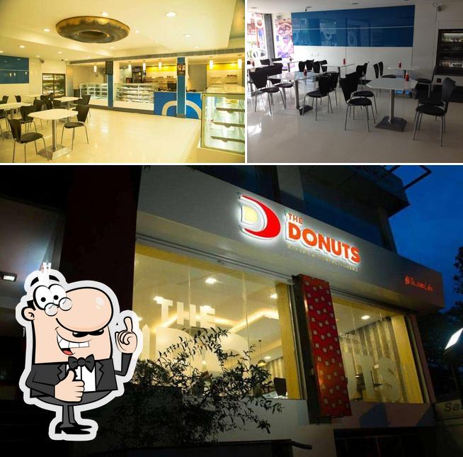 Look at the pic of The Donuts