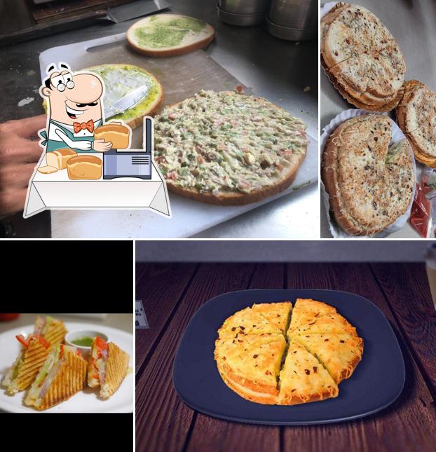 Garlic bread at Ambika Sandwich Corner (Ashapura)