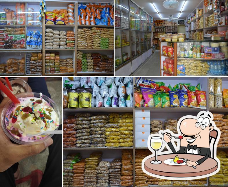 Food at Jai Mataji Farsan and Sweets, Rajajinagar
