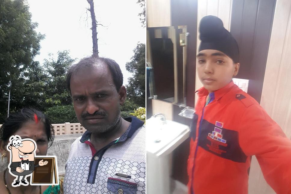 The exterior of S2 Fast Food