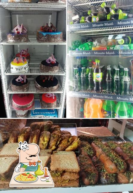 Food at SRI ANNAPOORANESHWARI IYANGAR BAKERY AND SWEETS