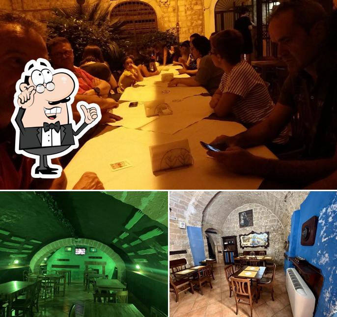 Dai un'occhiata agli interni di Taverna dei Suoni