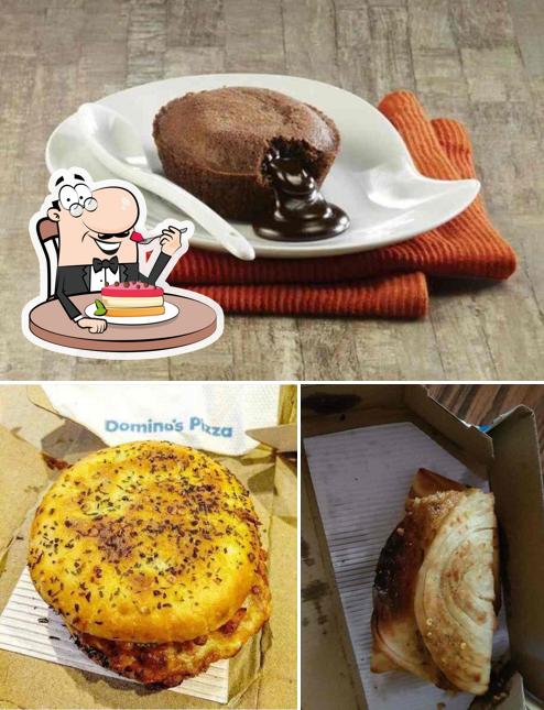 Domino's Pizza Metro Junction Mall, Kalyan offers a variety of sweet dishes
