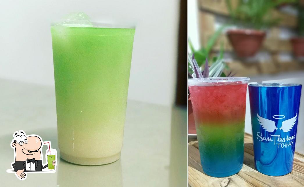 Desfrute de uma bebida no Santissimo Tchay