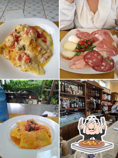 Scegli una pizza a La Casina del Ponte