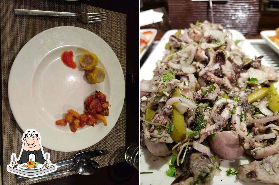 Food at JW Lounge