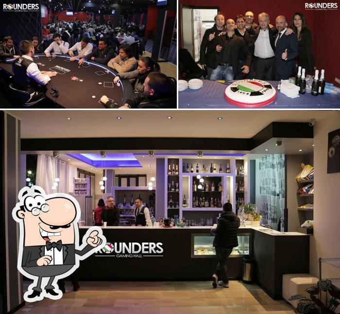 Guarda la immagine che raffigura la interni e torta di Rounders Gaming Hall
