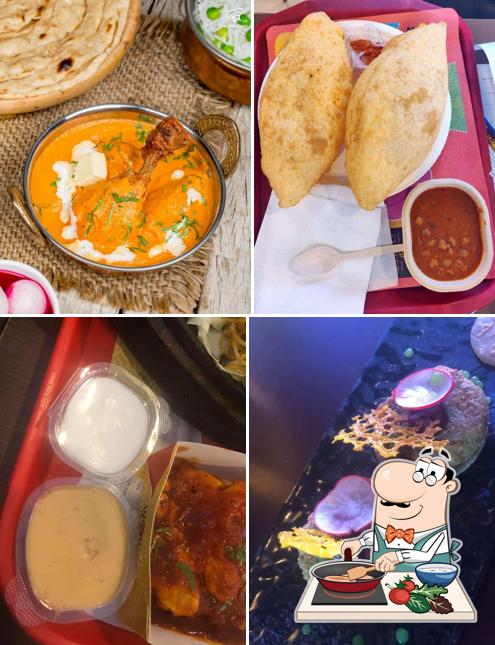 Chicken curry at Street Foods By Punjab Grill