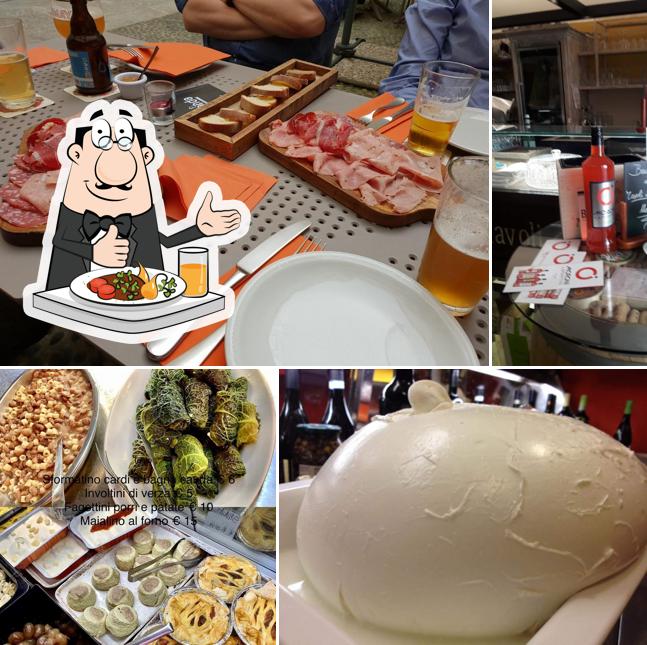 Platti al Tavoli in Salumeria Moroni