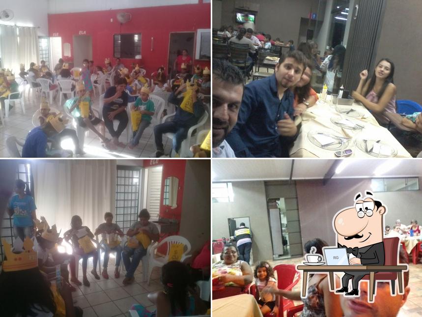O interior do D'italia Pizzaria