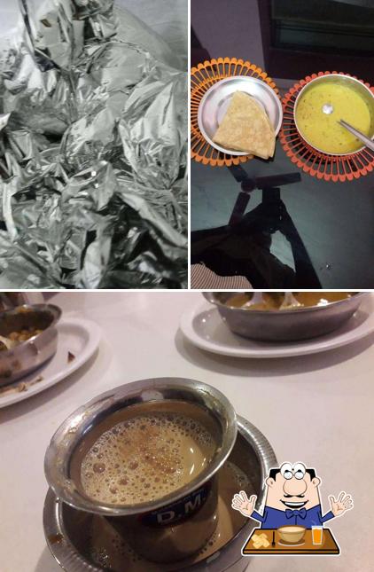 Among different things one can find food and beverage at Four N Square Aadhi Bhavan Vegetarian Restaurant