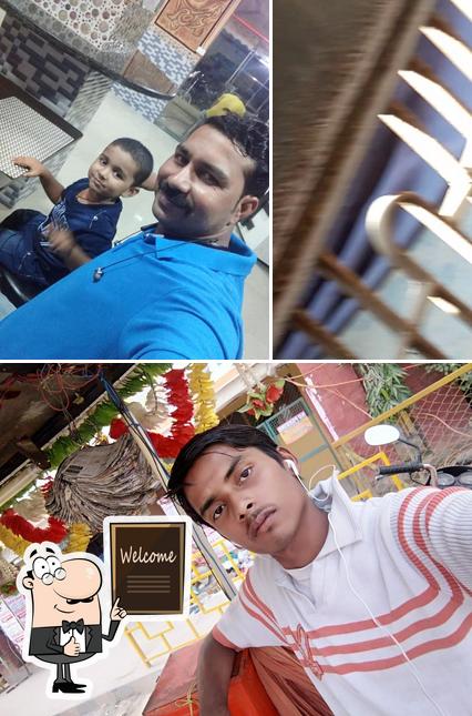 Look at the picture of Maharaja Chicken And Fast Food Corner