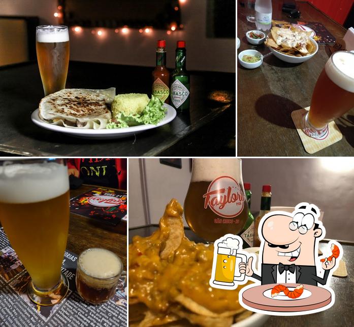 Taylor's Pub