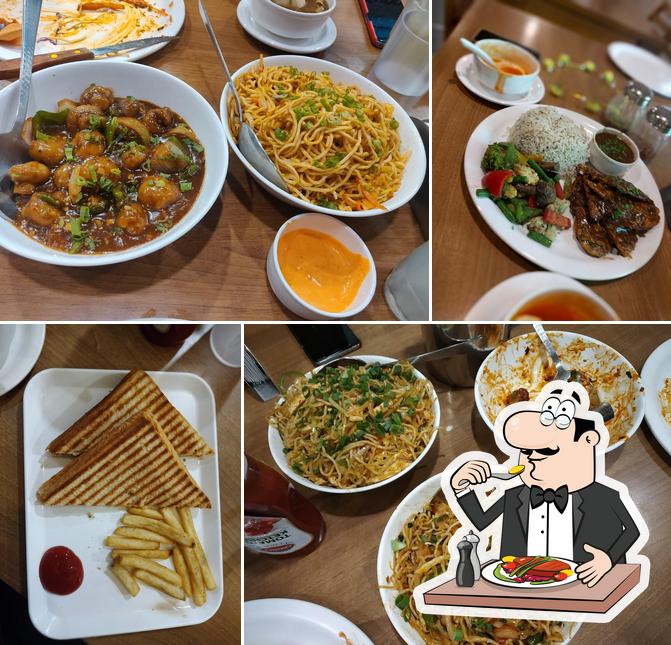 Food at Checkers Restaurant SJTI