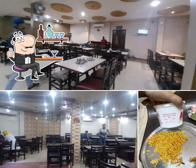 Check out how Aman Chicken looks inside