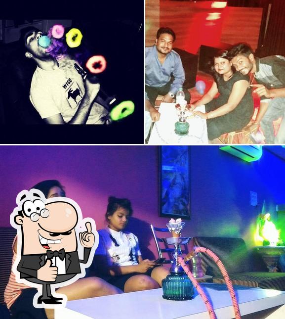 Here's a photo of C 9