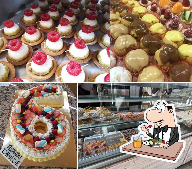 Cibo al Caffetteria Pasticceria DELIZIA