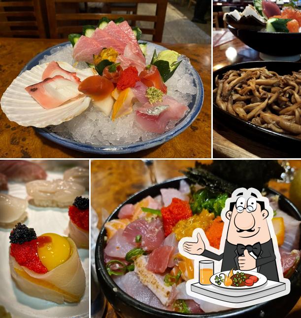 Platos en Kiyota Sushi Bar