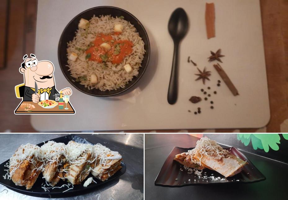 Meals at M&M CAFE