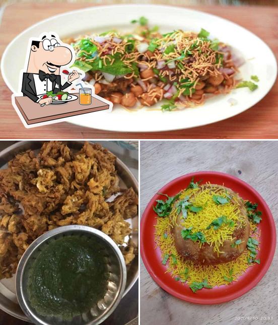 Food at Nashta Cafe