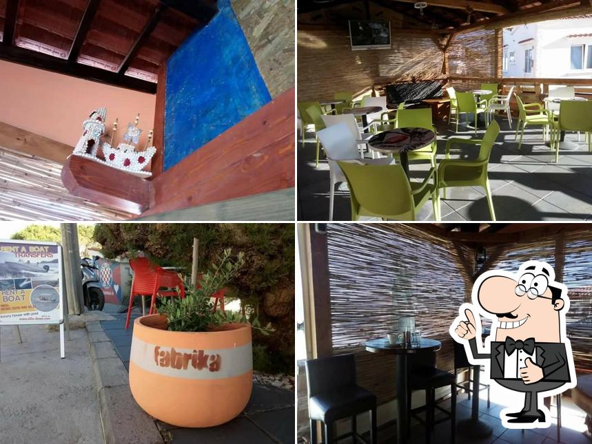 Caffe Bar-Fast Food Fabrika