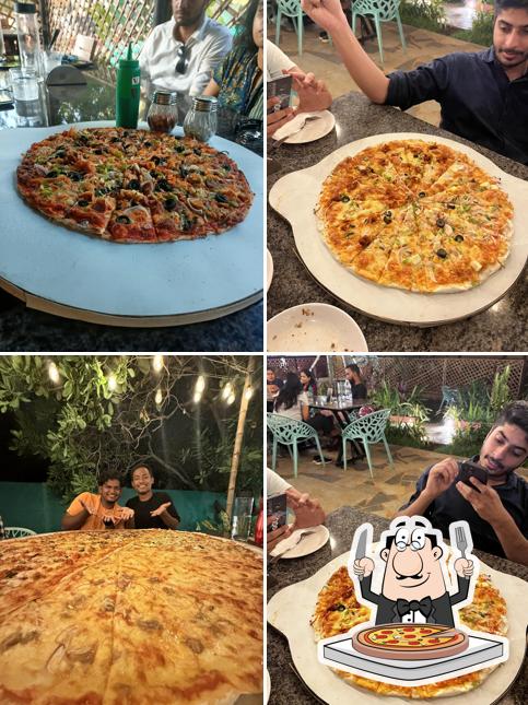 Pick different variants of pizza