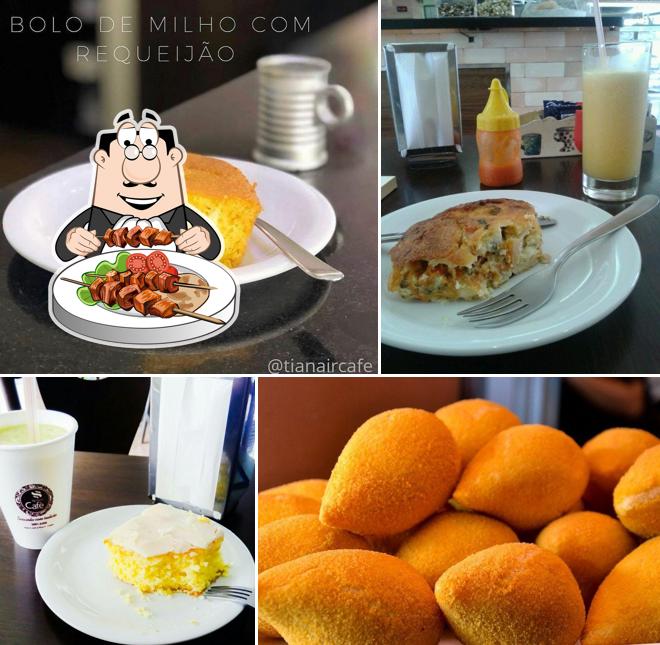 Platos en Tia Nair Café