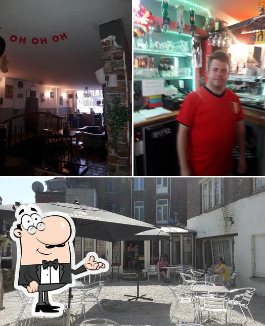 L'intérieur de Café / Brasserie Le Pont de Pierre