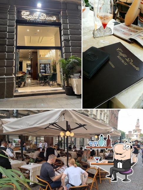 Siediti a un tavolo di Caffè Dante
