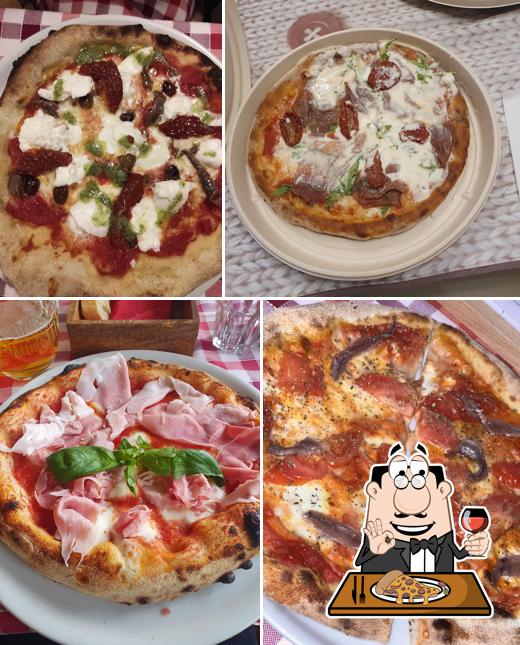 Prova una pizza a Ria Trattoria Pizzeria
