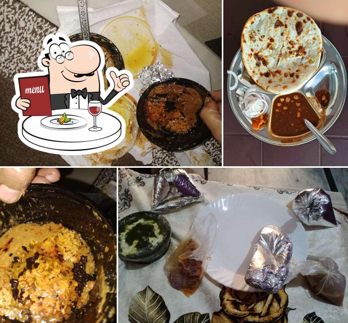 Sardar Ji Ke Mashoor Chole Bhature (Lalbagh wale)