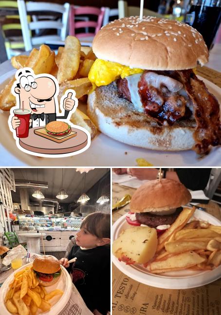 Prova uno dei tipi di hamburger proposti a Testone - Città di Castello Prova uno dei tipi di hamburger proposti a Testone - Città di Castello