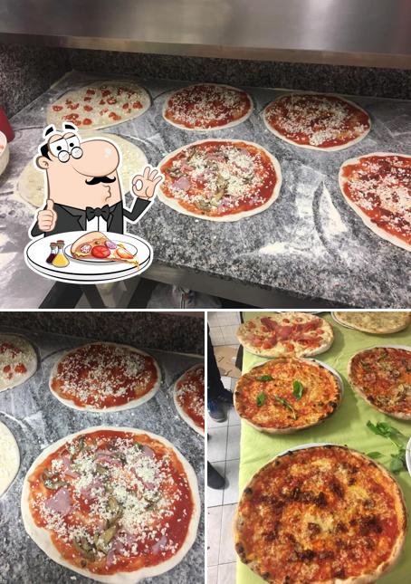 Prova una pizza a La Rosa Dei Venti