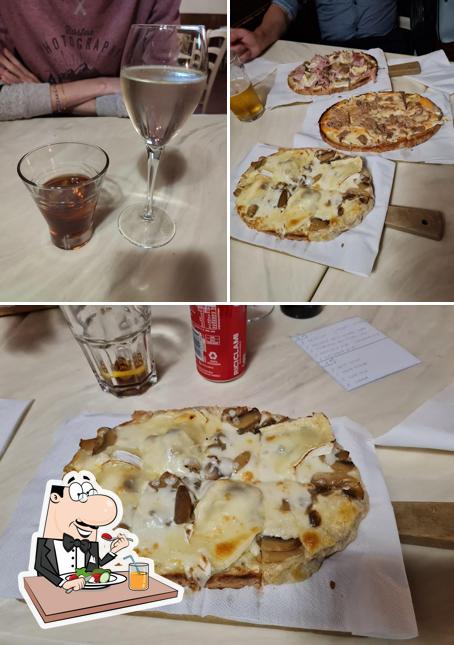 Platti al Trattoria Black Moon