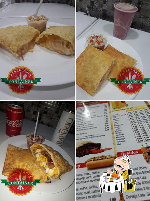 Comida em Restaurante Container