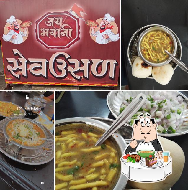 Hot and sour soup at Jay Bhavani sevusal