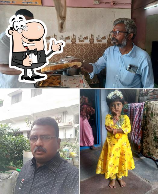 Here's a picture of Sri Guru Tiffin center