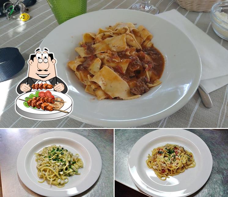 Cibo al Trattoria L'ovosodo