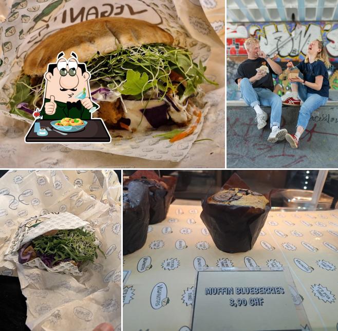 Veganitas, Vegan Fresh Pita Kebab - Bern SBB, Food corner