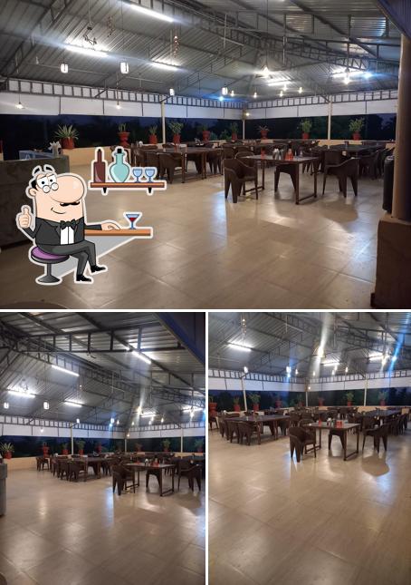Aavkar Garden Restaurant