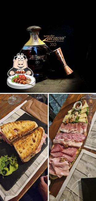Tra le diverse cose da Ebrius si possono trovare la cibo e esterno