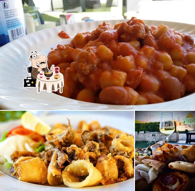 Tra le varie cose da Caffetteria La Maison si possono trovare la cibo e bevanda