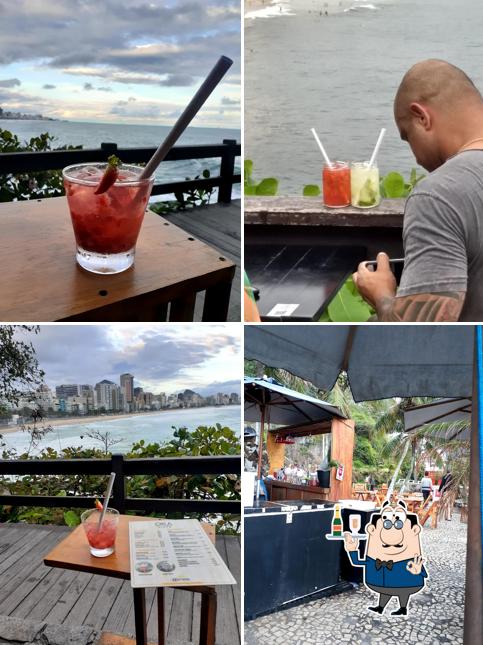 O Quiosque Oka Vista serve álcool