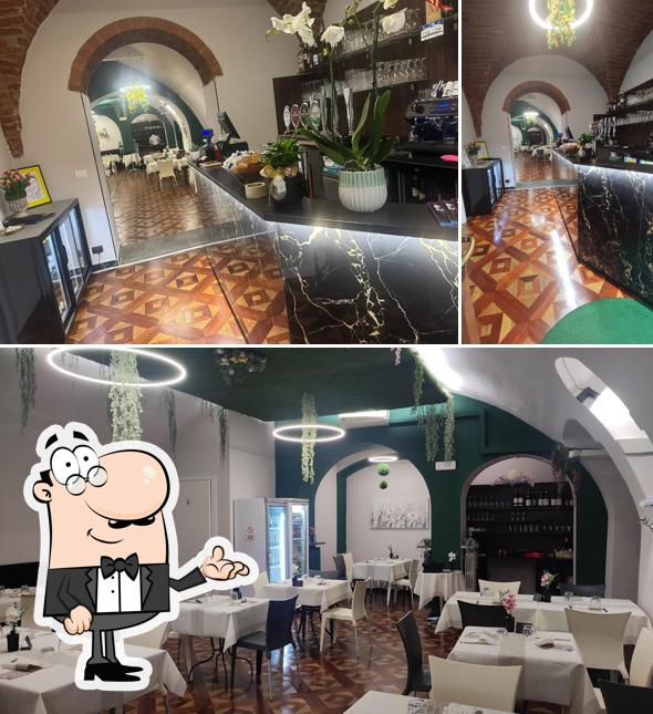 Gli interni di "A Mano A Mano" Ristorante Pizzeria