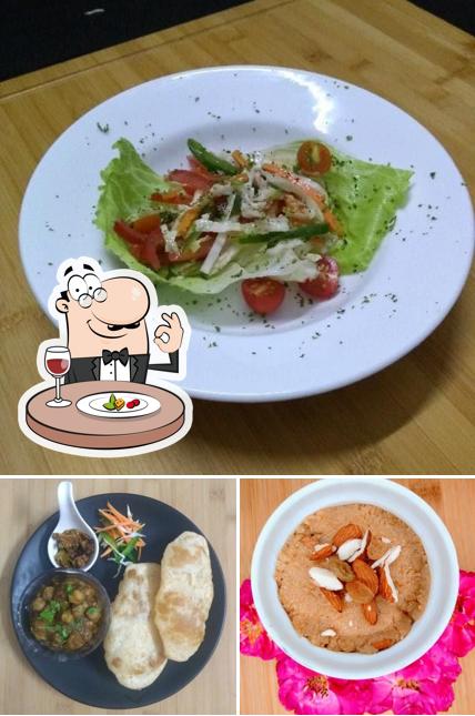 Food at Krishna's Platter