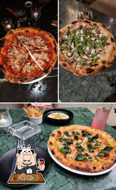 Order different variants of pizza