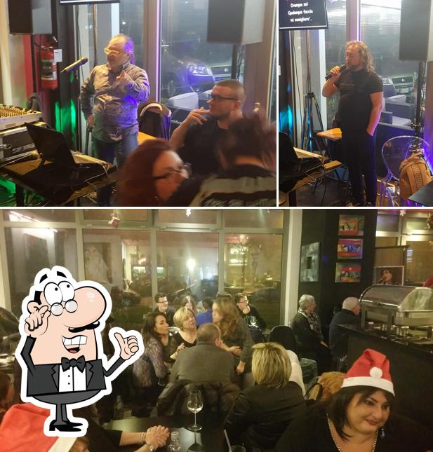 Gli interni di Bar Neroargento